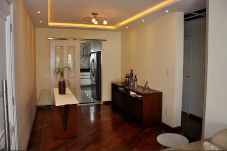 Apartamento à venda com 99m², 4 quartos e 3 vagasDetalhe - Sala