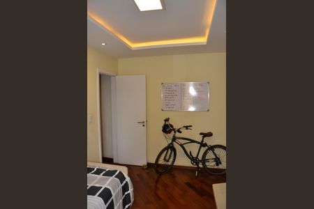 Apartamento à venda com 99m², 4 quartos e 3 vagasDetalhe - Quarto 03