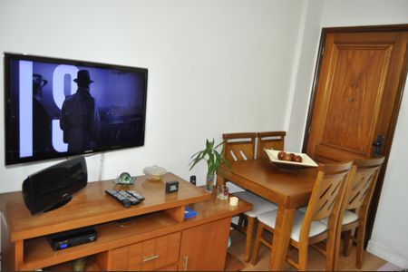 Apartamento à venda com 2 quartos, 59m² em Sampaio, Rio de Janeiro