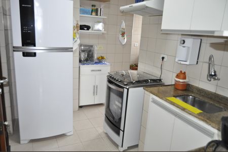 Apartamento à venda com 2 quartos, 59m² em Sampaio, Rio de Janeiro