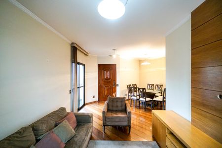 Apartamento para alugar com 124m², 3 quartos e 1 vaga Apartamento para alugar com 124m², 3 quartos e 1 vagaSala