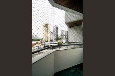 Apartamento para alugar com 124m², 3 quartos e 1 vaga Apartamento para alugar com 124m², 3 quartos e 1 vagaVaranda da suíte