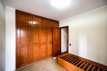 Apartamento para alugar com 124m², 3 quartos e 1 vaga Apartamento para alugar com 124m², 3 quartos e 1 vagaQuarto 02