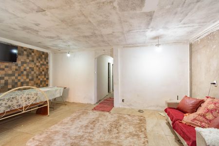 Casa à venda com 4 quartos, 138m² em Fátima, Canoas