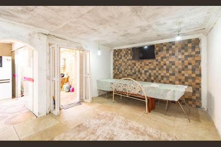 Casa à venda com 4 quartos, 138m² em Fátima, Canoas