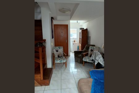 Sala de casa à venda com 3 quartos, 50m² em Hípica, Porto Alegre