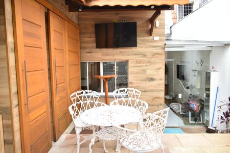 Casa à venda com 200m², 3 quartos e 2 vagasEspaço Gourmet