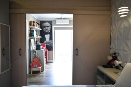 Casa à venda com 200m², 3 quartos e 2 vagasSuíte