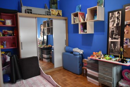 Casa à venda com 200m², 3 quartos e 2 vagasQuarto 1