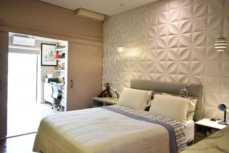 Casa à venda com 200m², 3 quartos e 2 vagasSuíte