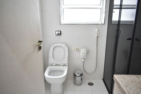 Casa à venda com 200m², 3 quartos e 2 vagasBanheiro Social