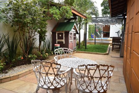 Casa à venda com 200m², 3 quartos e 2 vagasEspaço Gourmet