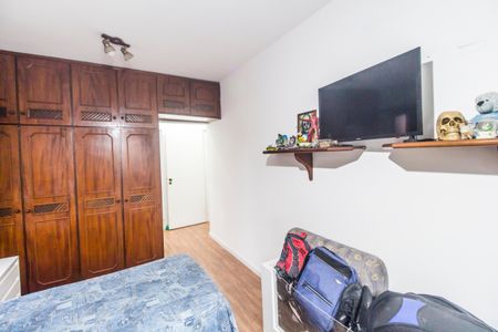 Casa de condomínio à venda com 300m², 4 quartos e 3 vagasSuíte 2