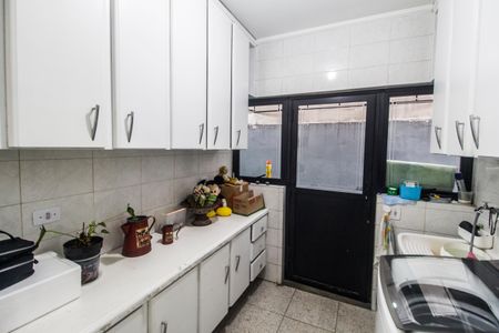 Casa de condomínio à venda com 300m², 4 quartos e 3 vagasCozinha