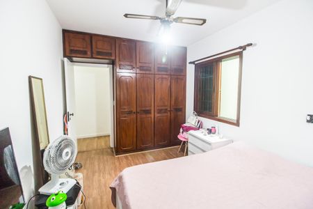 Casa de condomínio à venda com 300m², 4 quartos e 3 vagasQuarto 3