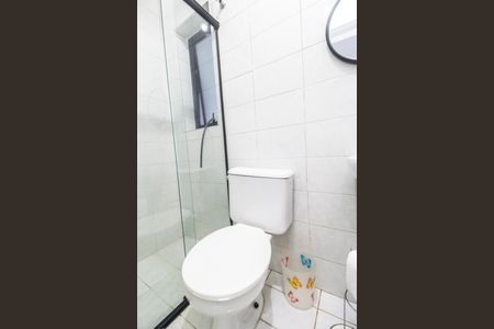 Casa de condomínio à venda com 300m², 4 quartos e 3 vagasBanheiro de serviço