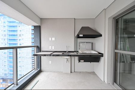 Apartamento à venda com 169m², 3 quartos e 3 vagas Apartamento à venda com 169m², 3 quartos e 3 vagasVaranda Gourmet