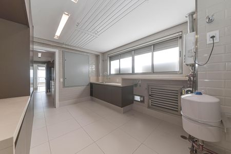 Apartamento à venda com 485m², 3 quartos e 5 vagasLavanderia