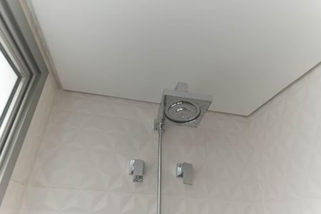 Apartamento à venda com 485m², 3 quartos e 5 vagasBanheiro da Suíte 1 - Senhora