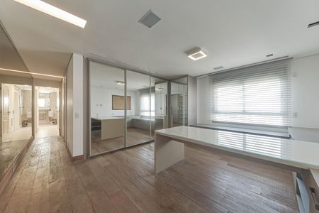 Apartamento à venda com 485m², 3 quartos e 5 vagasEscritorio