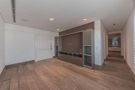 Apartamento à venda com 485m², 3 quartos e 5 vagasSuite 1