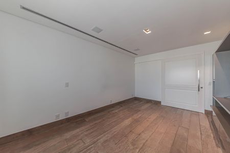 Apartamento à venda com 485m², 3 quartos e 5 vagasSuite 1