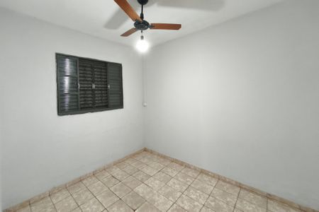 Casa à venda com 100m², 3 quartos e 2 vagas Casa à venda com 100m², 3 quartos e 2 vagasQuarto 1