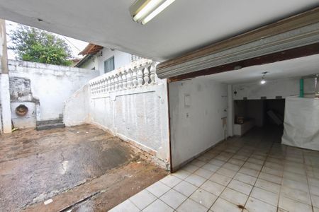 Casa à venda com 100m², 3 quartos e 2 vagasQuintal - Garagem