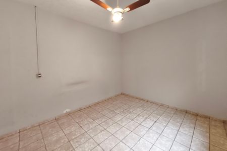 Casa à venda com 100m², 3 quartos e 2 vagas Casa à venda com 100m², 3 quartos e 2 vagasQuarto 2