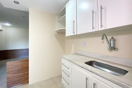 Studio para alugar com 35m², 1 quarto e sem vaga Studio para alugar com 35m², 1 quarto e sem vagaCozinha
