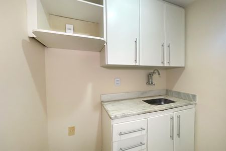 Cozinha de kitnet/studio para alugar com 1 quarto, 35m² em Centro, Belo Horizonte