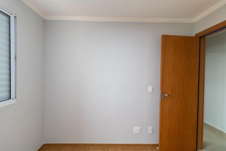 Apartamento para alugar com 44m², 2 quartos e 1 vagaQuarto