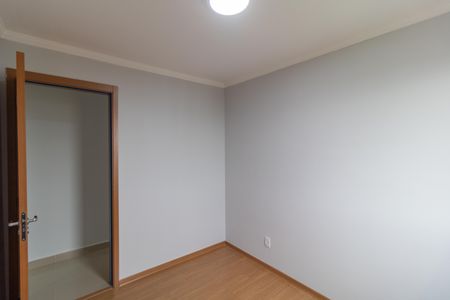 Apartamento para alugar com 44m², 2 quartos e 1 vagaQuarto