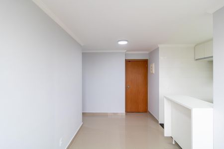 Apartamento para alugar com 44m², 2 quartos e 1 vagaSala/Cozinha