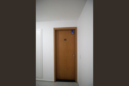 Apartamento para alugar com 44m², 2 quartos e 1 vagaLockbox instalado