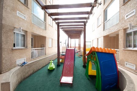 Apartamento à venda com 57m², 2 quartos e 2 vagasÁrea comum - Playground