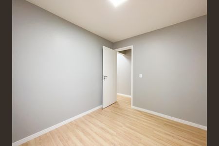 Apartamento à venda com 57m², 2 quartos e 2 vagasQuarto 2