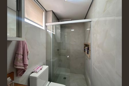 Apartamento à venda com 96m², 3 quartos e 1 vagaBanheiro da Suíte