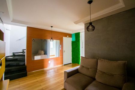 Sala de apartamento à venda com 2 quartos, 105m² em Jardim Las Vegas, Santo André