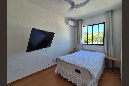 Apartamento à venda com 2 quartos, 65m² em Vargem Grande, Rio de Janeiro