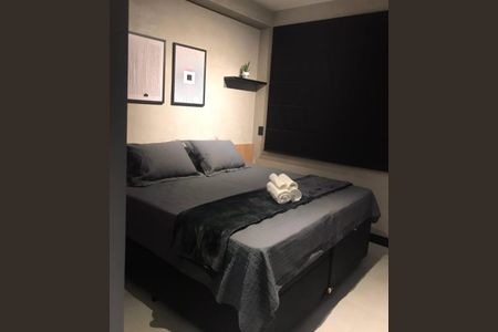 Sala / Quarto de apartamento para alugar com 1 quarto, 24m² em Vila Clementino, São Paulo