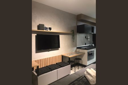 Sala / Quarto de apartamento para alugar com 1 quarto, 24m² em Vila Clementino, São Paulo