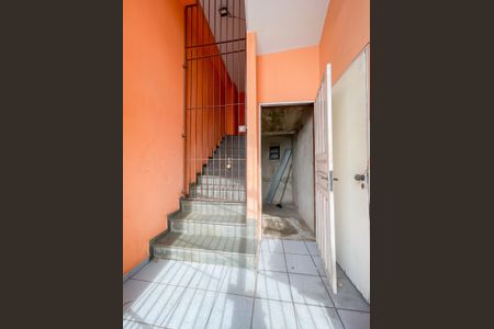 Casa para alugar com 225m², 4 quartos e sem vagaDepósito e Entrada