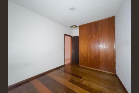 Casa para alugar com 225m², 4 quartos e sem vagaQuarto 2