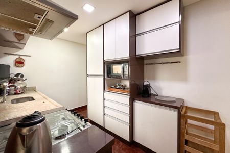 Apartamento à venda com 107m², 2 quartos e 2 vagasCozinha