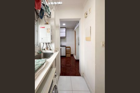 Apartamento à venda com 107m², 2 quartos e 2 vagasÁrea de Serviço