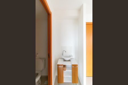 Apartamento para alugar com 37m², 2 quartos e sem vaga Apartamento para alugar com 37m², 2 quartos e sem vagaBanheiro