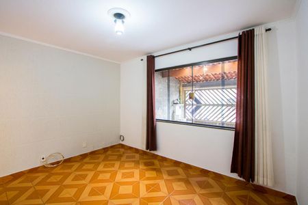 Sala de casa à venda com 2 quartos, 154m² em Vila Linda, Santo André