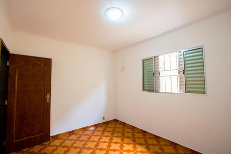 Casa à venda com 154m², 2 quartos e 3 vagasQuarto 2