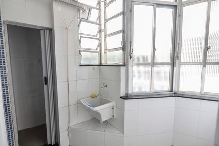 Apartamento para alugar com 65m², 2 quartos e sem vaga Apartamento para alugar com 65m², 2 quartos e sem vagaÁrea de Serviço